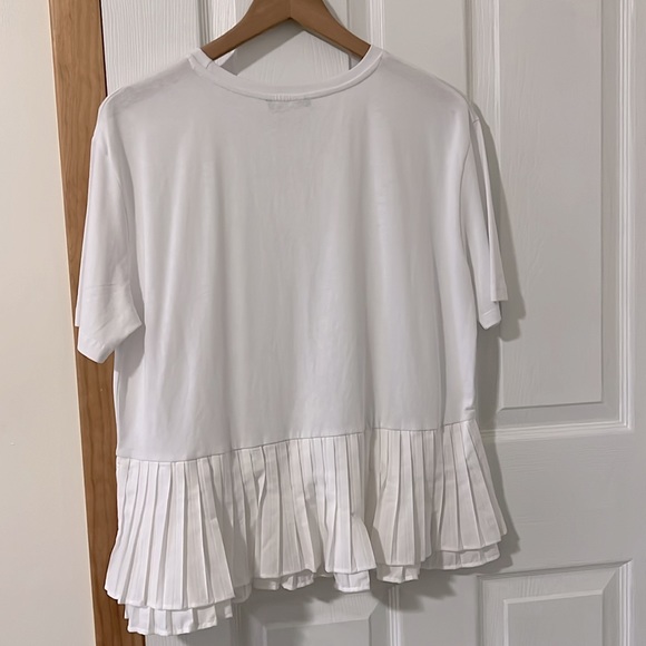 Pleated T-Shirt - Picture 2 of 3